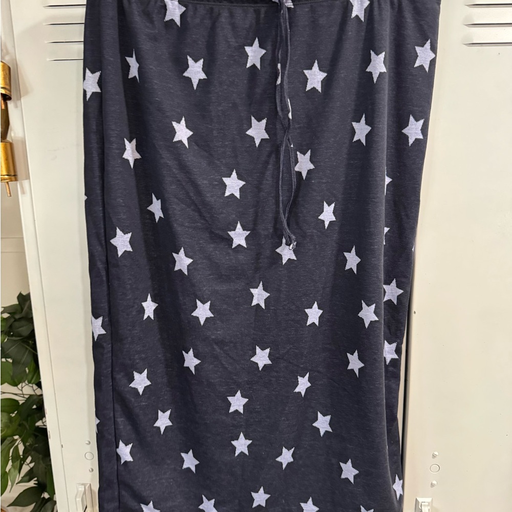 Elegant Starry Black and White Maxi Skirt
